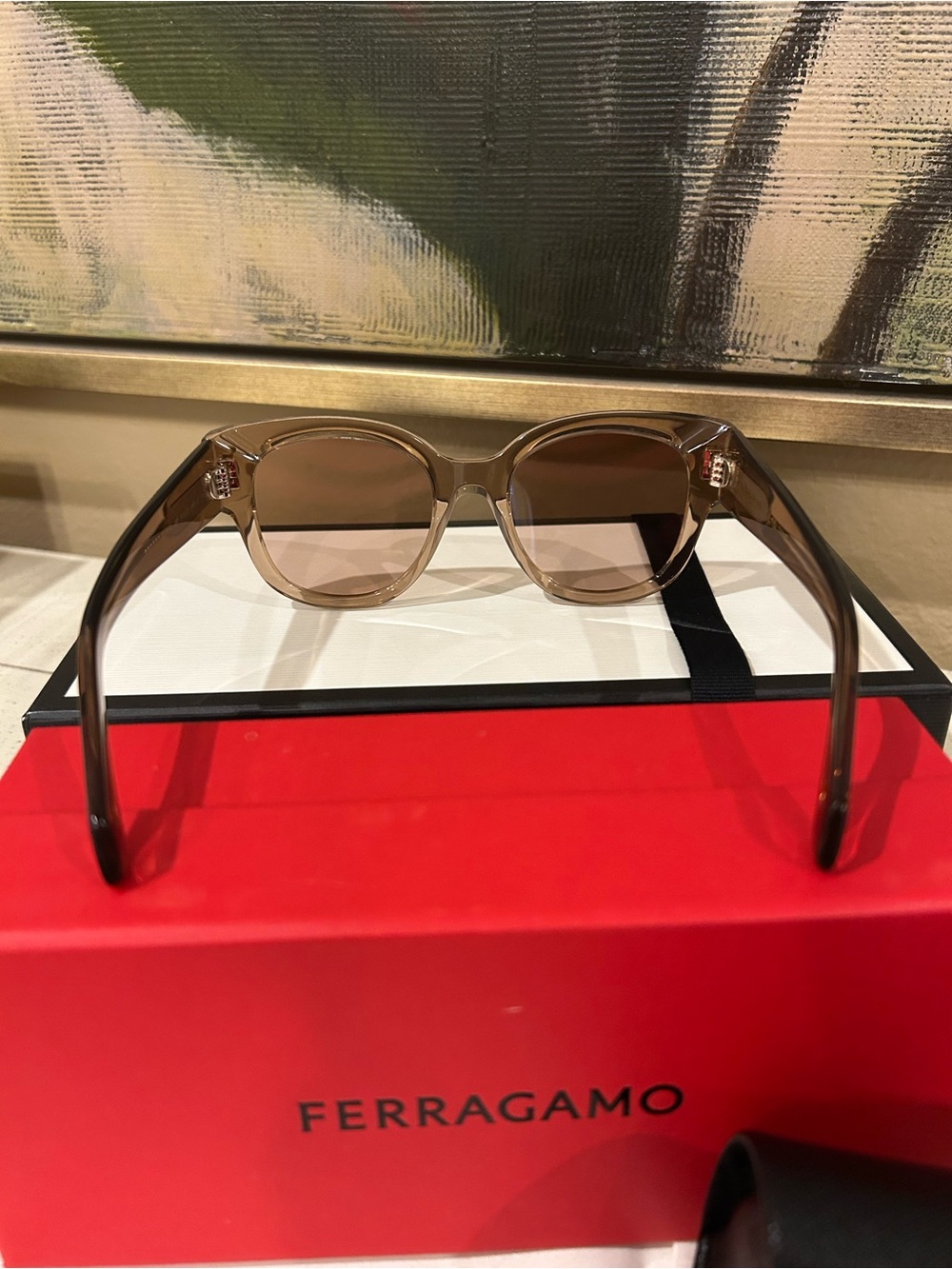 Ferragamo Sunglasses-Brand New - Picture 3 of 11